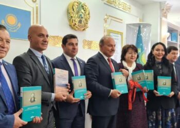 Астанада Абай мұрасын ұлықтаған екі ғылыми еңбек таныстырылды